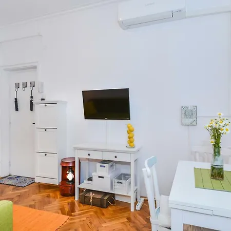 公寓 The Charming - One Bedroom By Flat Mаnager